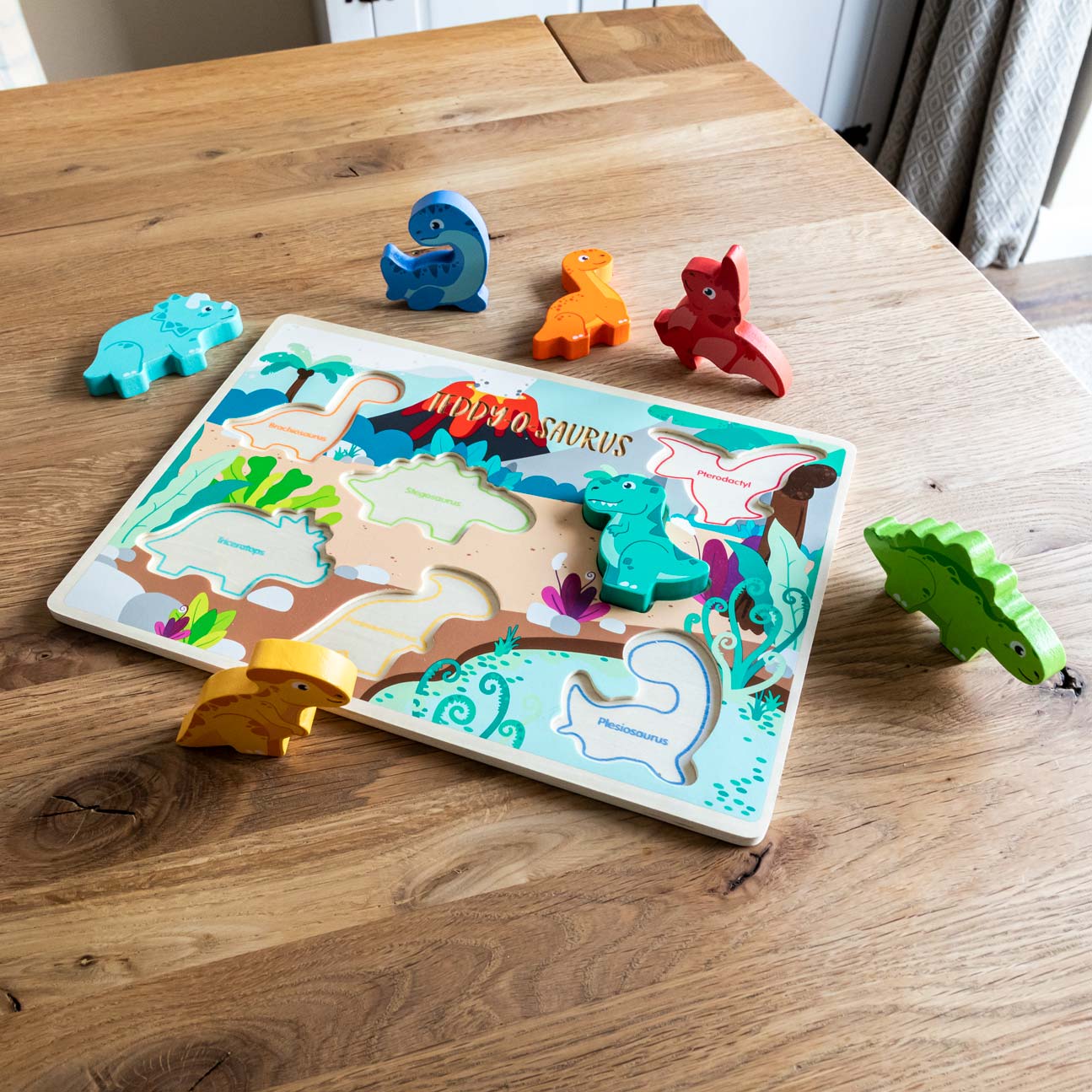 Personalised dinosaur puzzle with 7 dinosaurs