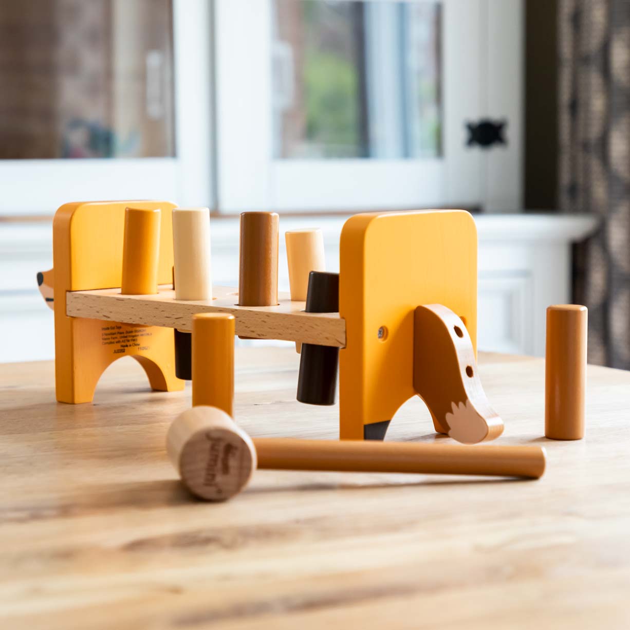 Back of fox shaped hammer bench