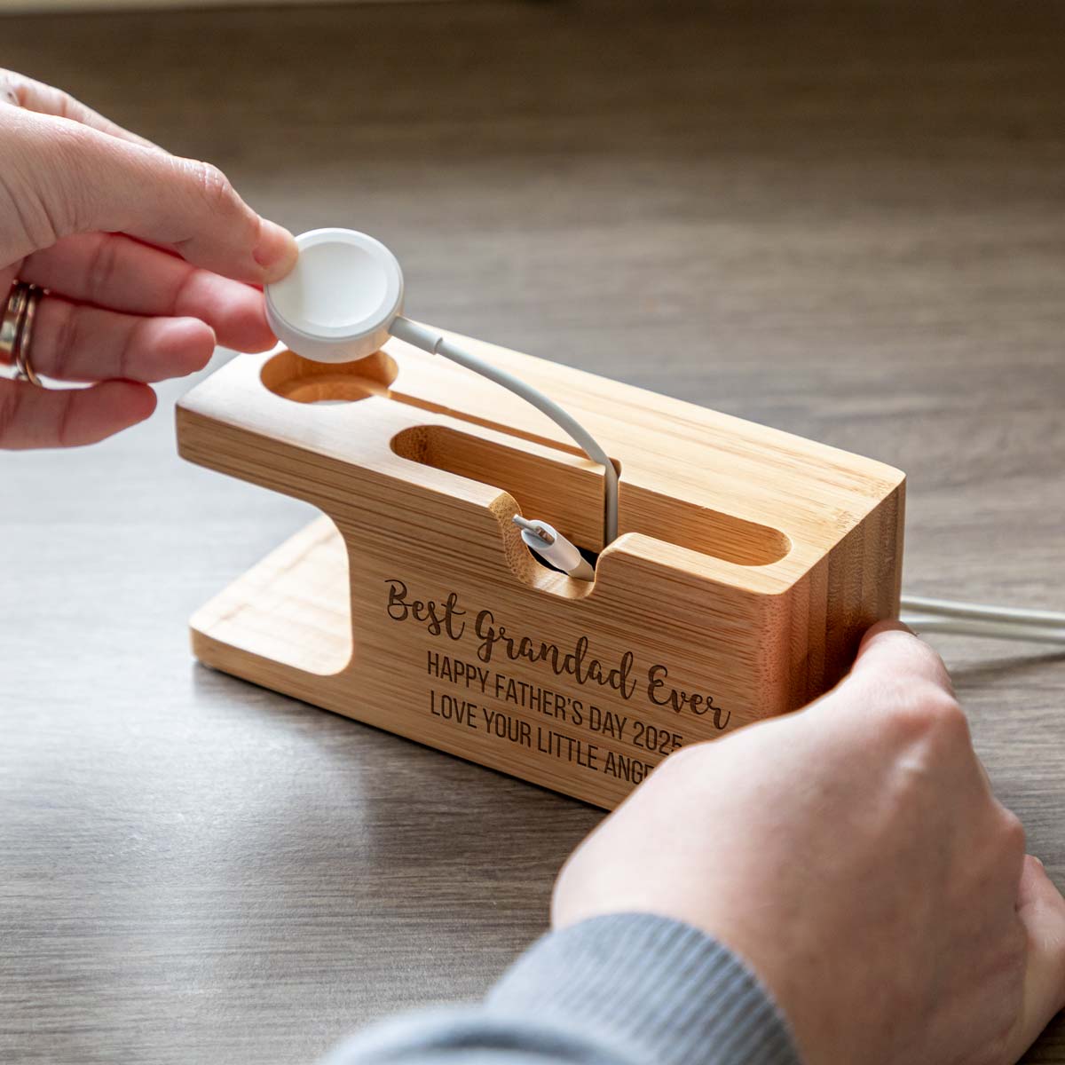 Personalised Best Dad or Mum Charging Station