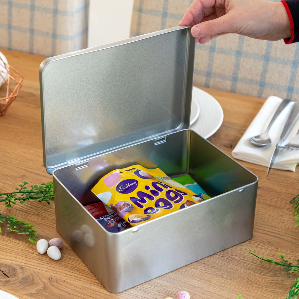 Personalised Easter Treats Tin