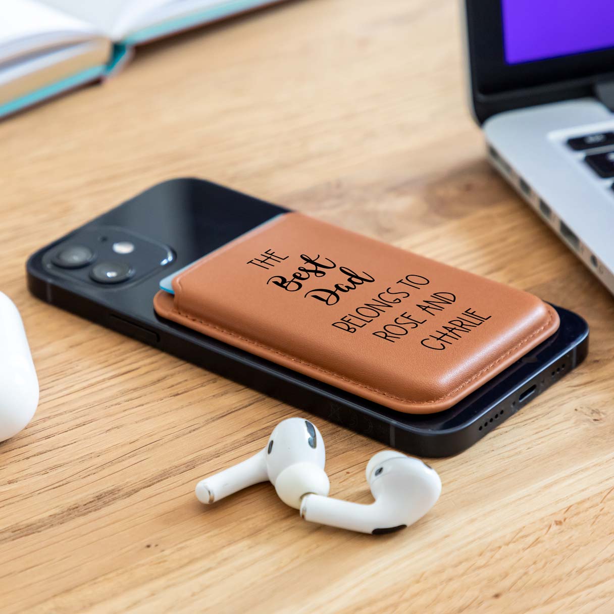 Personalised Best Dad or Mum Belongs To MagSafe Wallet