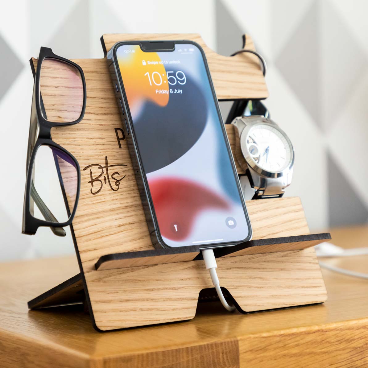 Personalised Smartphone Charging Stand Bits & Bobs