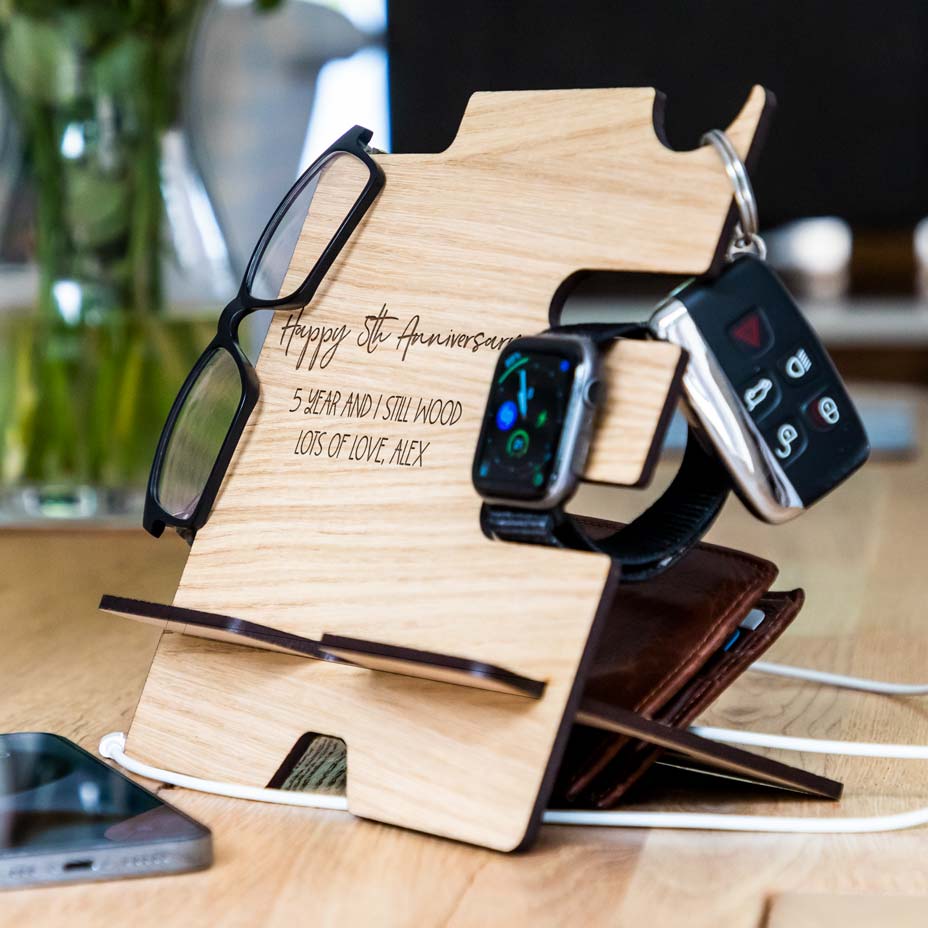 Personalised Smartphone Charging Stand 5th Anniversary Gift