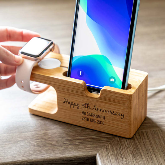 Personalised 5th Anniversary Charging Station