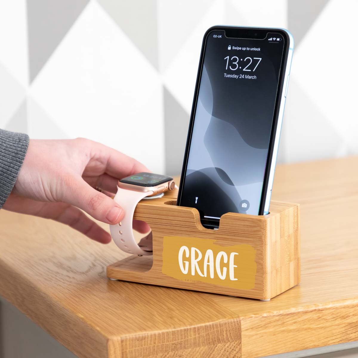 Personalised Apple Charging Station Colour Block